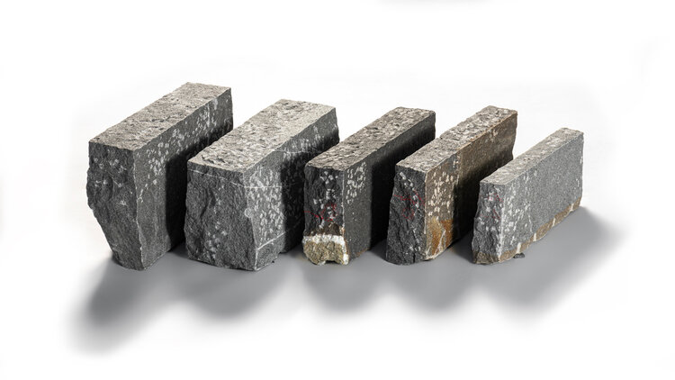 Randsteine und Stellplatten